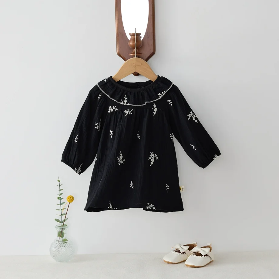 Korean version of ins children's dress for girls soft cotton yarn full embroidered floral dress for baby girls casual princess s