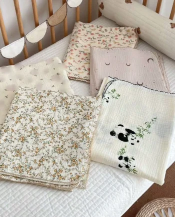 Baby Muslin Blanket 110X130cm Swaddle Blanket Gauze Thin Quilt Floral Print Double Layer Cotton Stroller Cover Kids Bedding