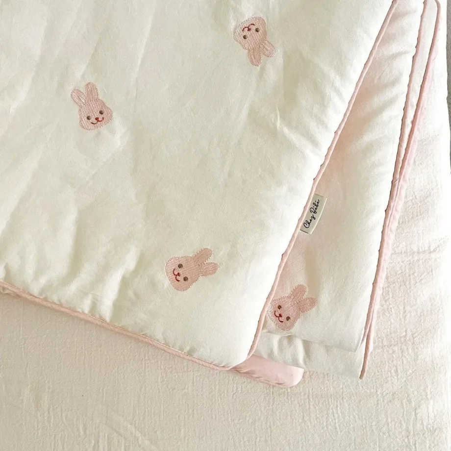 Four Seasons Thickened Newborn Quilt Baby Blanket 2024 Embroidery Bear Soft Children Quilt Cotton Infant Quilt