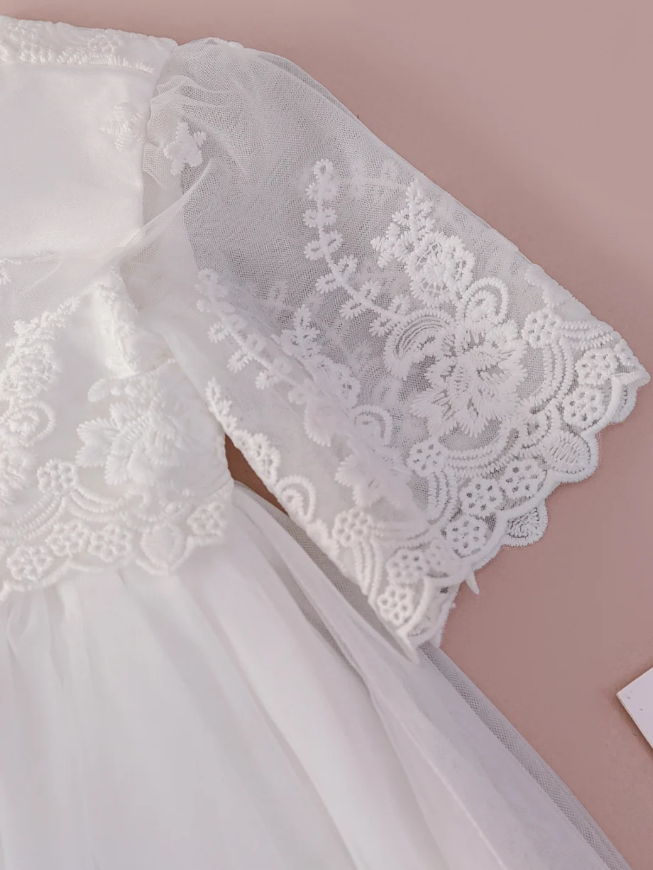 High Quality White Lace Gauze Dress is Suitable for a Baby Girl's Christening Birthday Party