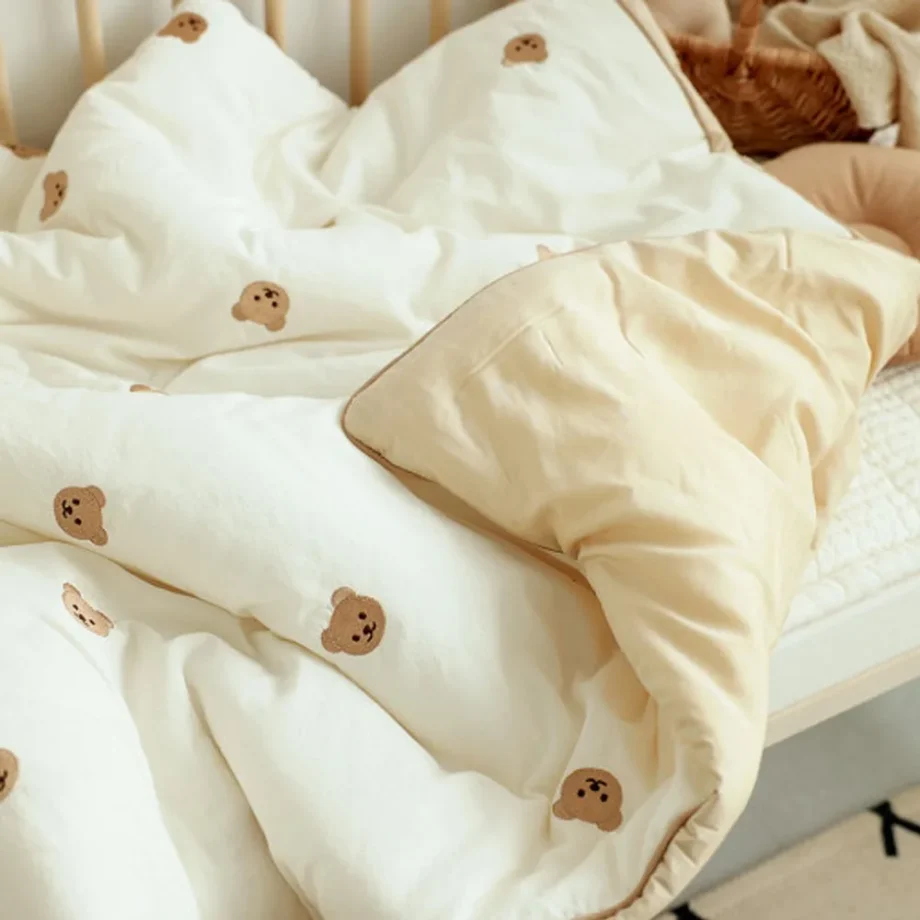 Four Seasons Thickened Newborn Quilt Baby Blanket 2024 Embroidery Bear Soft Children Quilt Cotton Infant Quilt